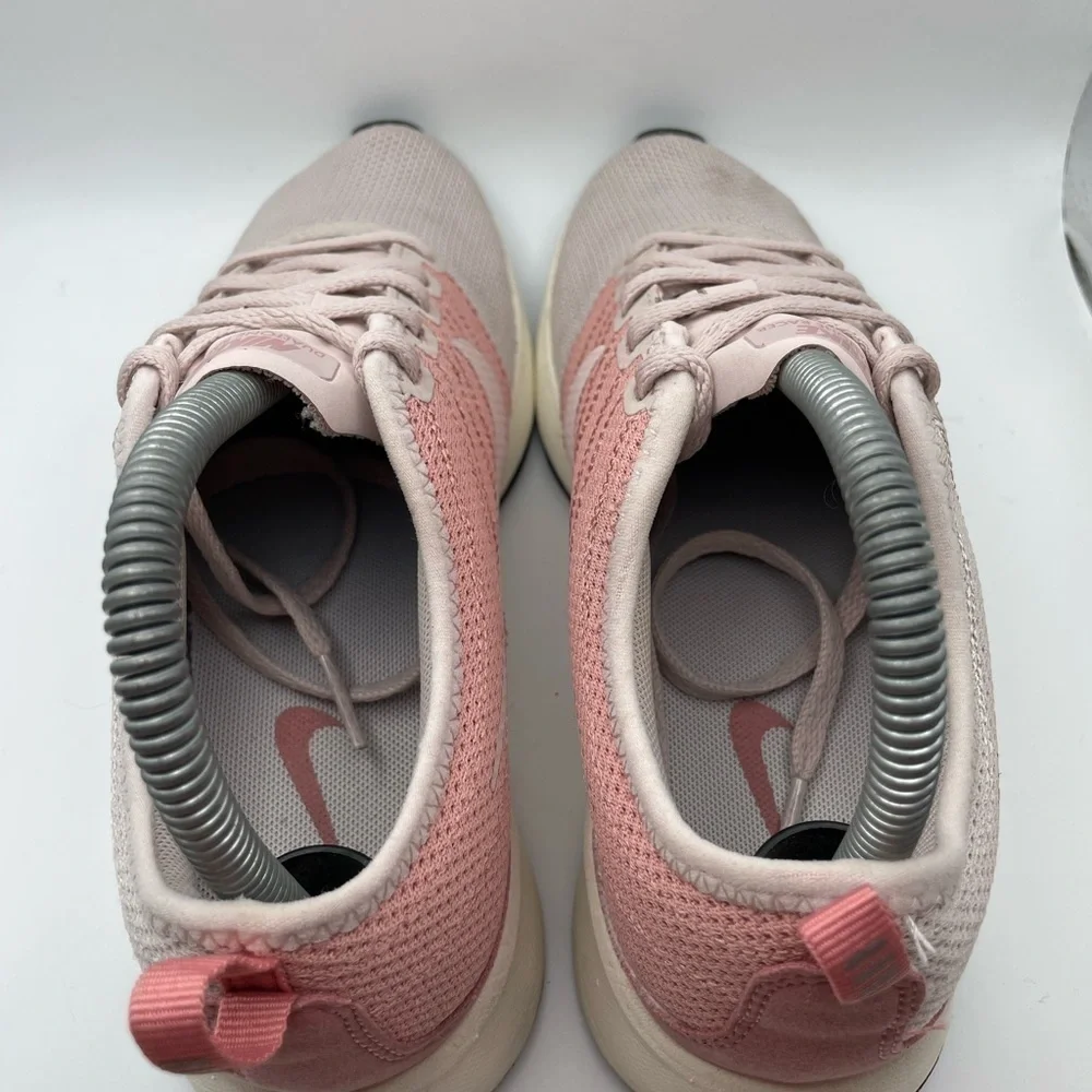 Nike Dualtone Racers women’s pink sneakers size 7